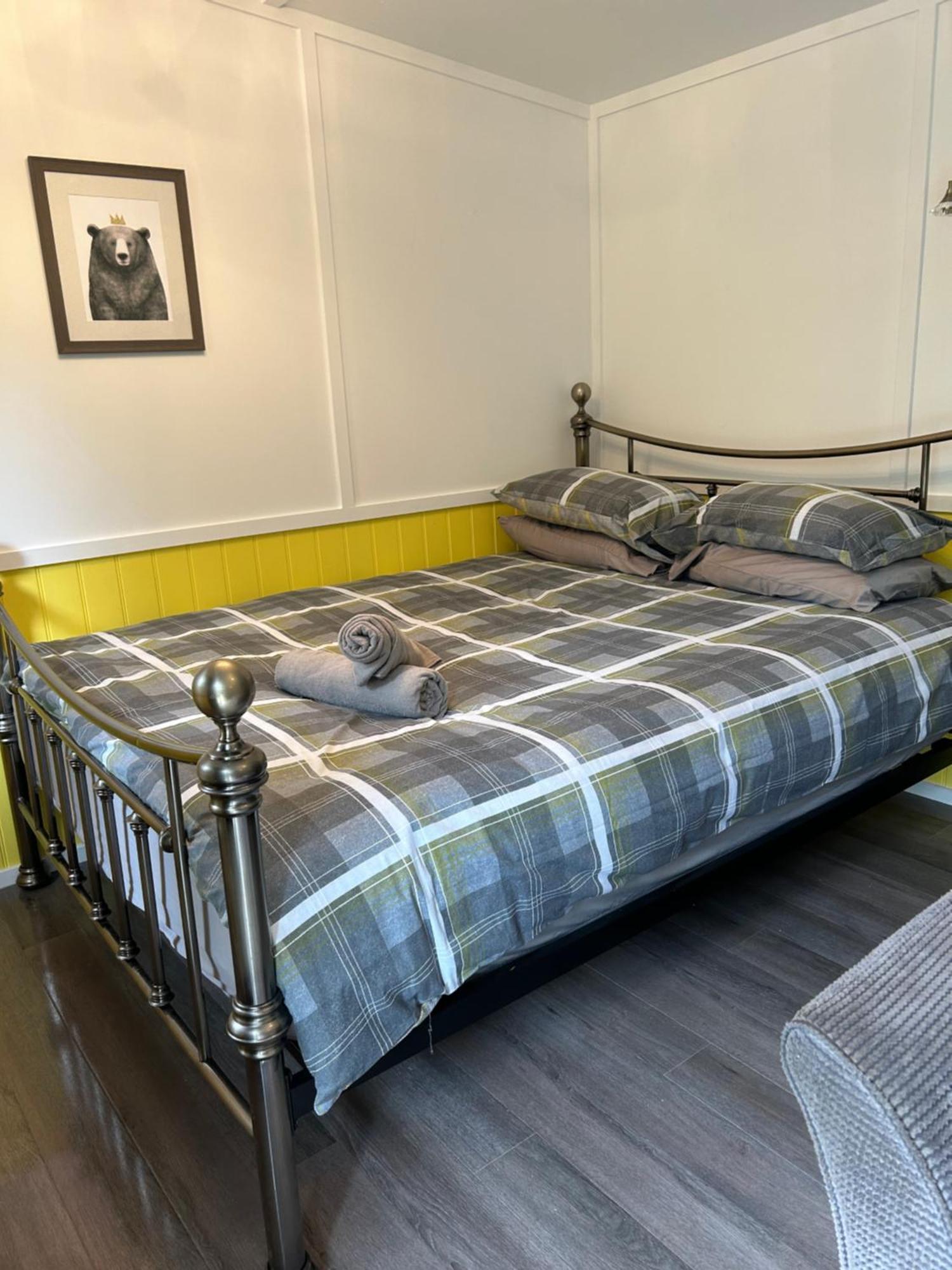 1Lochness Glam Lodges إينفيرنيس المظهر الخارجي الصورة