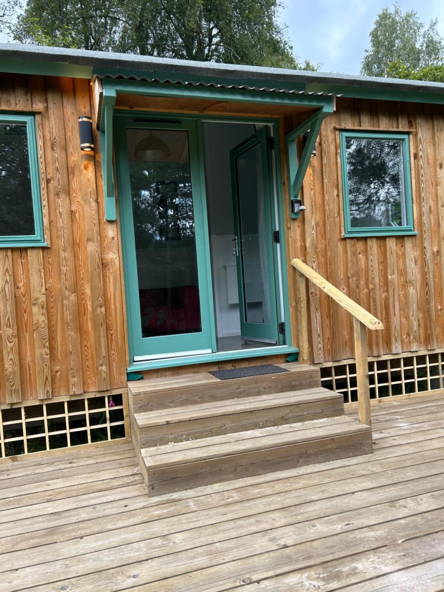 1Lochness Glam Lodges إينفيرنيس المظهر الخارجي الصورة