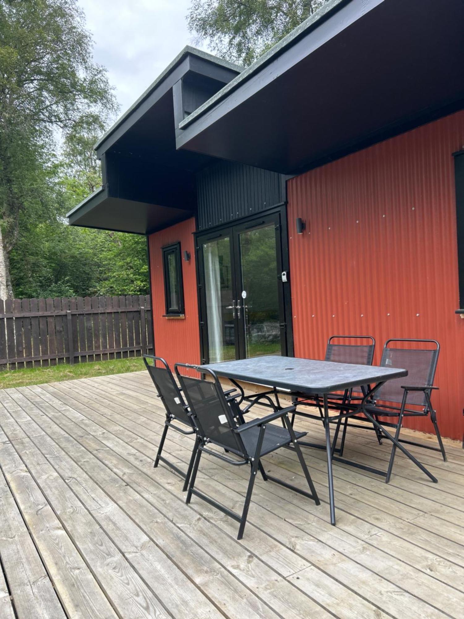 1Lochness Glam Lodges إينفيرنيس المظهر الخارجي الصورة